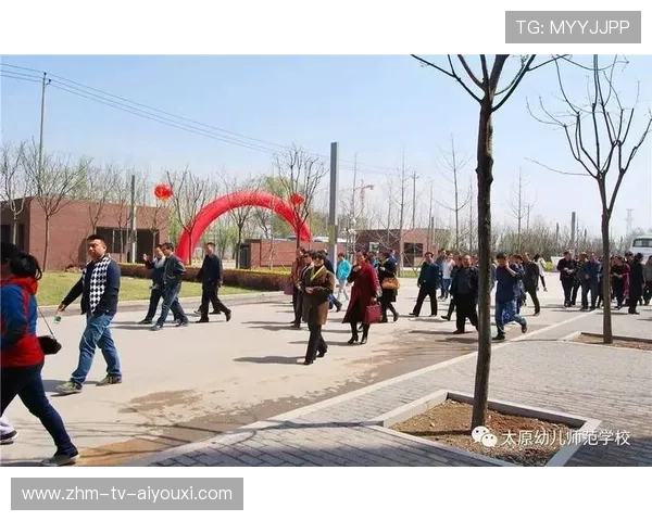 世界滑板学校在青训中推广创业与赛事运营培训帮助学员就业转型 世界滑板学校在青训中推广创业与赛事运营培训帮助学员就业转型